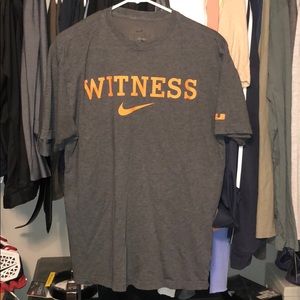 SOLD Nike T-Shirt